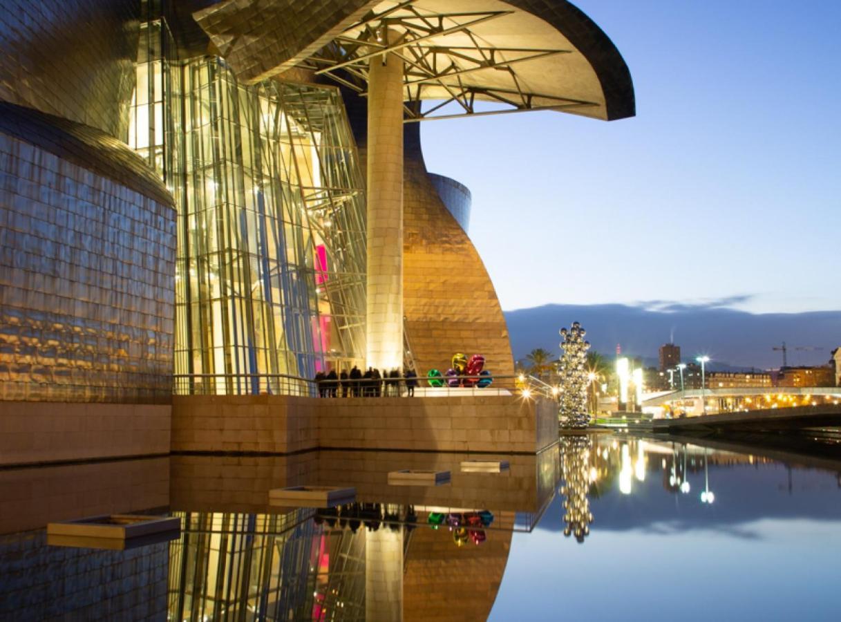 Clasico Y Funcional Vivienda Turistica Centro ビルバオ エクステリア 写真